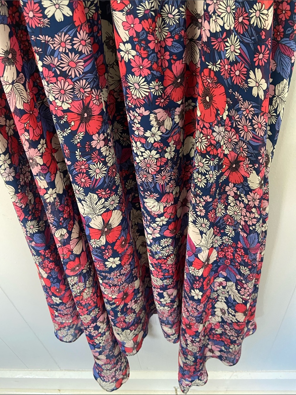 BCBG Paris Floral Navy Pink Cream Sleeveless Dress - Picture 2 of 9